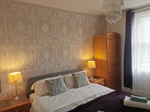 Basic Double Room, 1 Double Bed | Individually decorated, individually furnished, desk, iron/ironing board