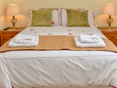 The Warren Guest House