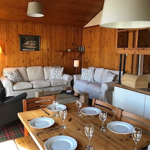 Chalet, 3 Bedrooms (Conifer) | Living room