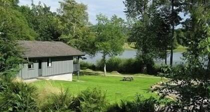 Loch Monzievaird Self Catering