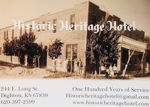 Exterior - OYO Historic Heritage Motel Kansas (Dighton)