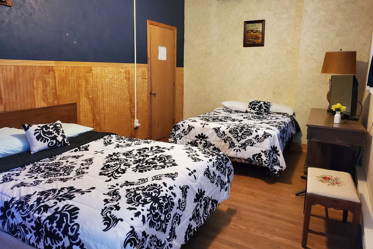 Comfort Double Room, 2 Double Beds, Ground Floor | Individually decorated, individually furnished, desk, laptop workspace