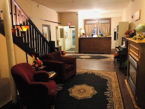 Reception - OYO Historic Heritage Motel Kansas (Dighton)