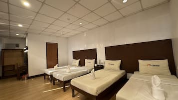 Værelse til 4 personer | Gratis Wi-Fi, sengetøj