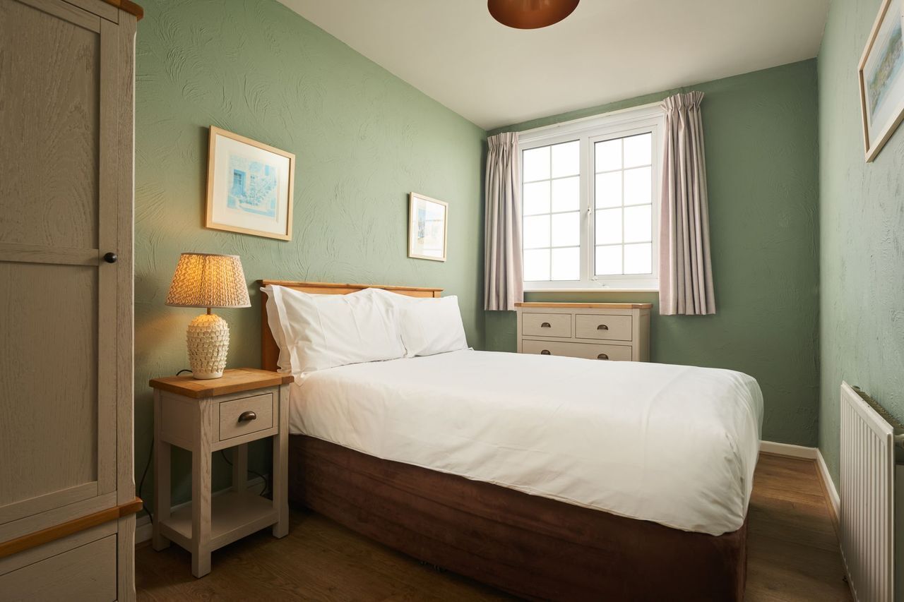 Apartment, 2 Bedrooms (Sleeps 5) | 1 bedroom, premium bedding, desk, free WiFi