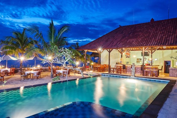 Outdoor pool