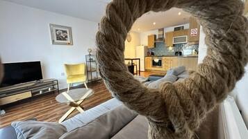 Deluxe-Apartment, eigenes Bad, Blick auf den Innenhof (Ground - CTR 18 ) | Verschiedenes