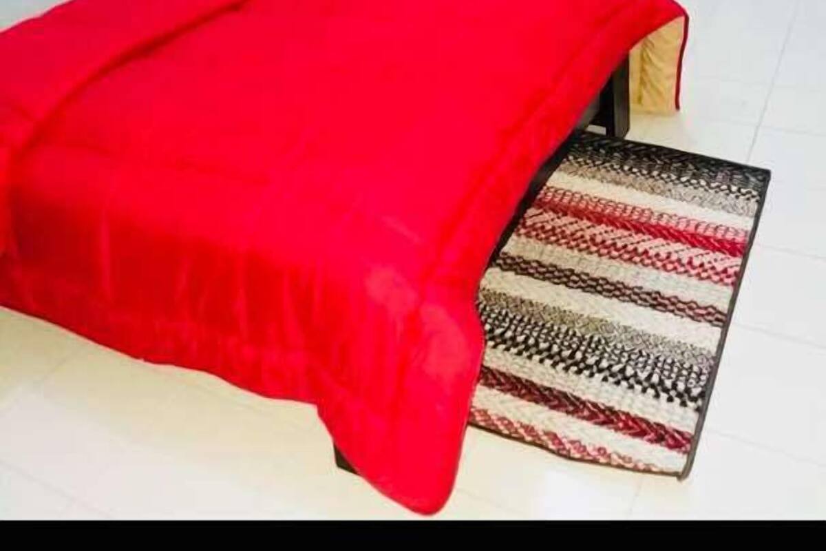 1 chambre, rideaux occultants, fer et planche Ă repasser, Wi-Fi gratuit