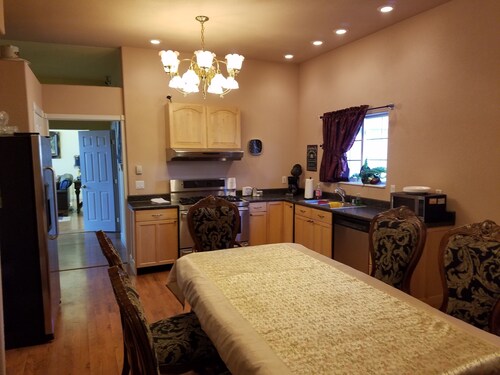 SilverHouse Bed & Breakfast