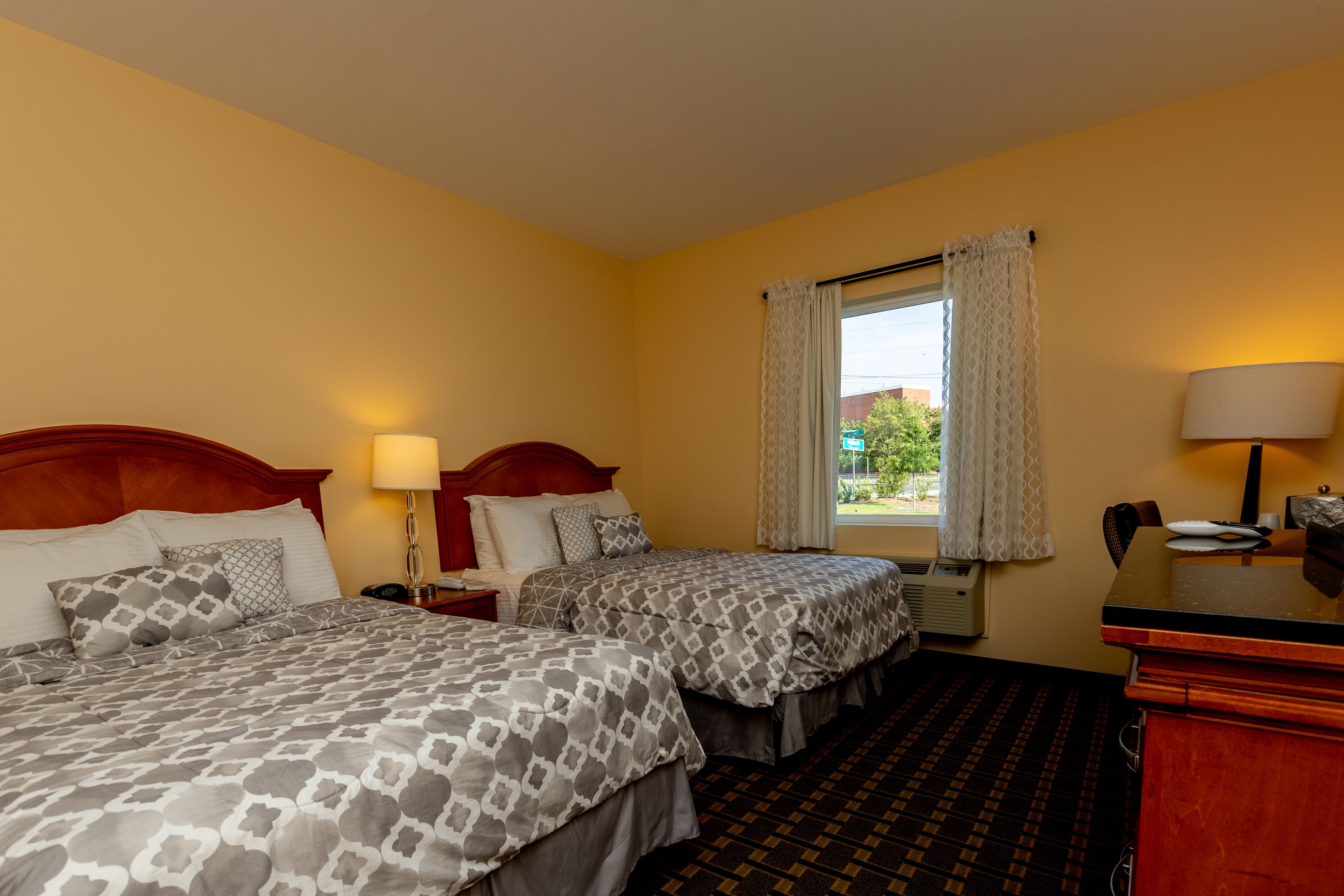 in-room safe, desk, free wifi, bed sheets