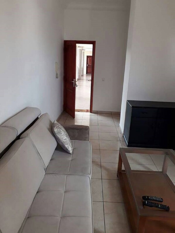 Apartment, 1 Bedroom | Living room