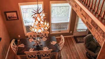 House | Dining