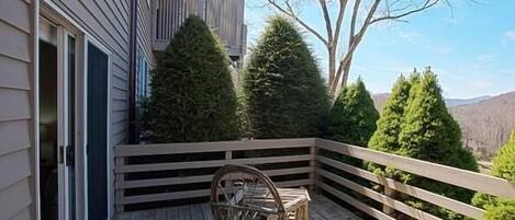 ハウス | バルコニー