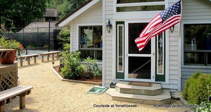 Courtside at Yonahlossee Apartment