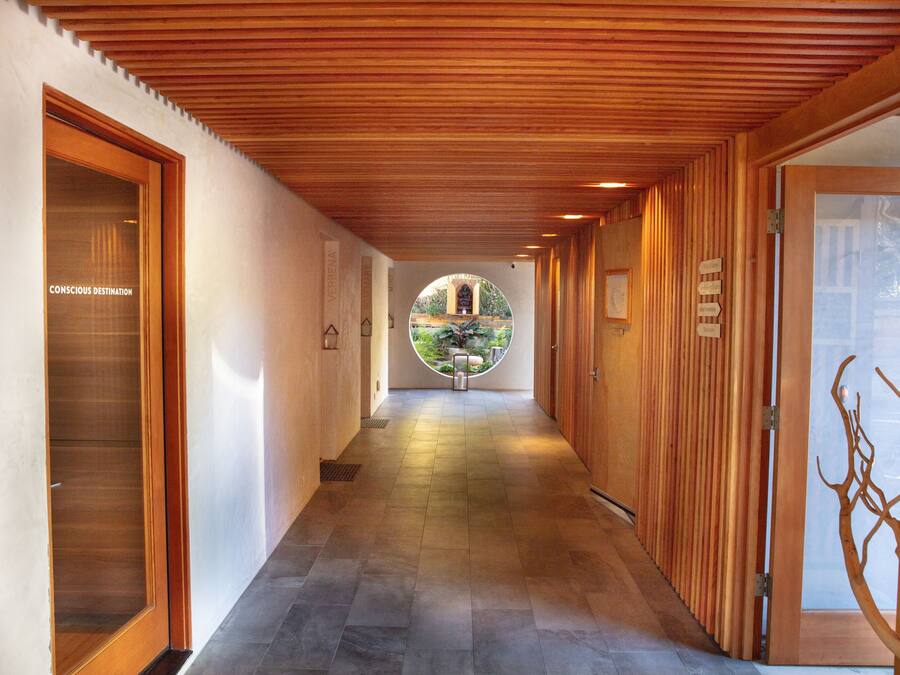 Reception hall