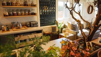 Snack bar