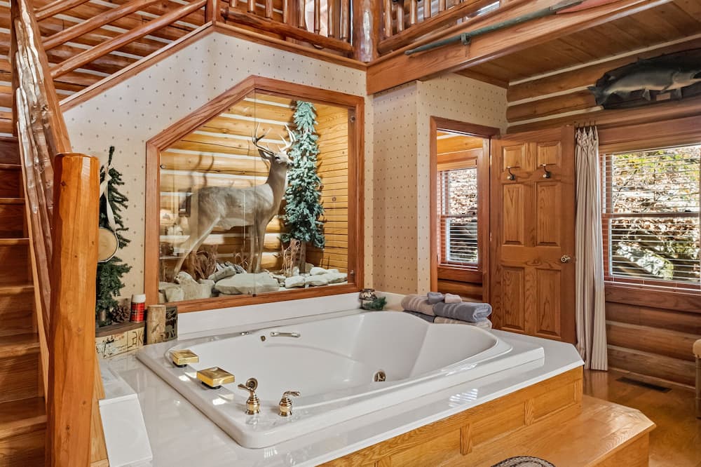 Cinnamon Valley Resort - Eureka Springs, AR