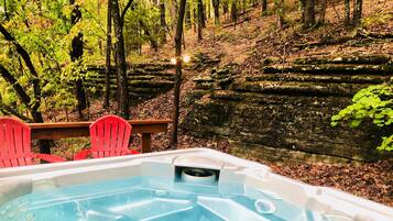Luxury Cabin, 2 Queen Beds, Hot Tub, Hill View (The Lakehouse) | Terrace/patio