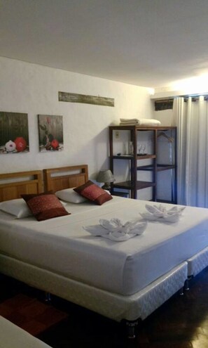 Exclusive House, Multiple Beds (4) | Minibar, cots/infant beds, rollaway beds, free WiFi