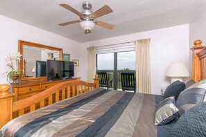 2 bedrooms, iron/ironing board, Internet, bed sheets