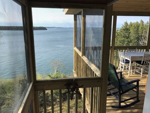 Outdoor dining - Secluded Oceanfrot cottage:Unbelievable oceanfront views-Screened in Gazebo (Wilsons Beach, Campobello Island)
