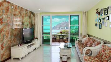 Senior-Apartment, 3 Schlafzimmer, Küche, am Strand | Ausblick vom Zimmer