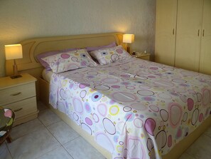 4 bedrooms, in-room safe, iron/ironing board, WiFi -  A Villa in an idyllic setting, unparalleled service at a cool price (Flic en Flac)