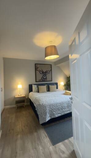 3 bedrooms, iron/ironing board, travel cot, free WiFi