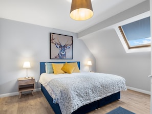 3 bedrooms, iron/ironing board, travel crib, free WiFi