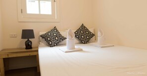 In-room safe, free WiFi, bed sheets