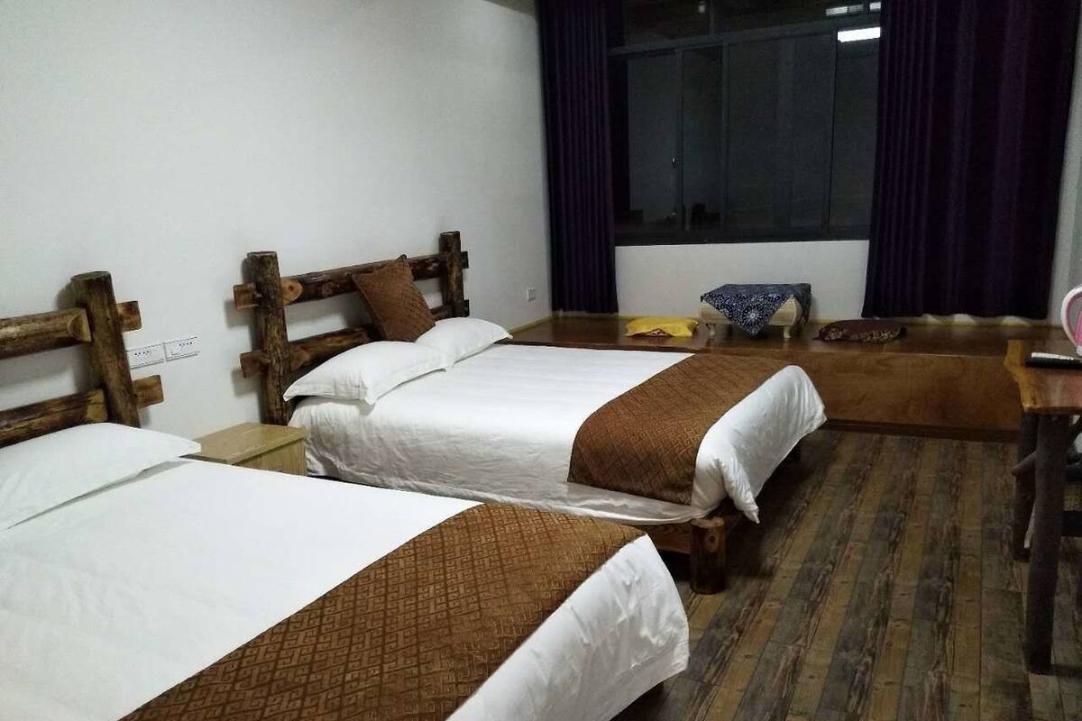 Deluxe Twin Room (with Tatami)