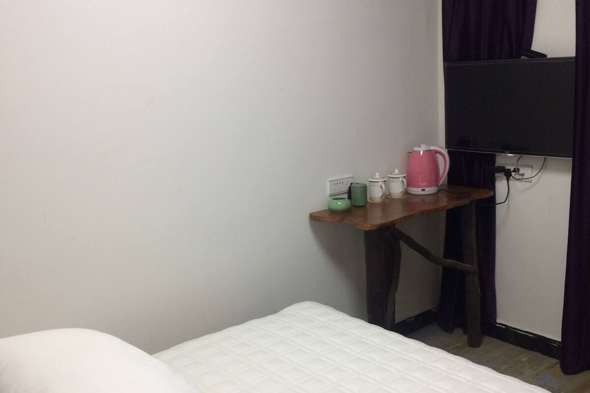 Comfort Single Room