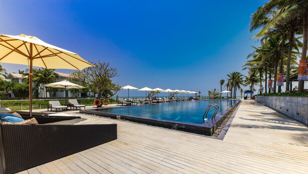 2 outdoor pools, open 6 AM to 6:30 PM, pool umbrellas, sun loungers - Vacation Homes Pool Villa (Da Nang)
