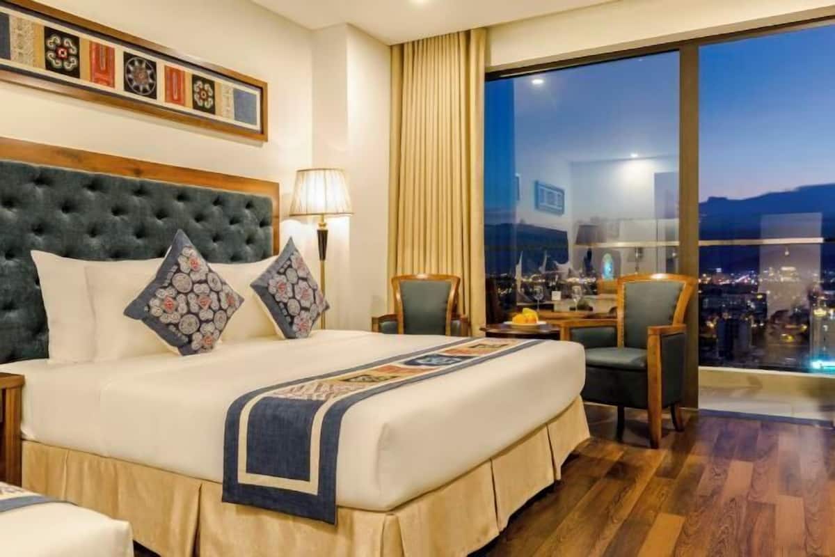 Ropa de cama de alta calidad y minibar