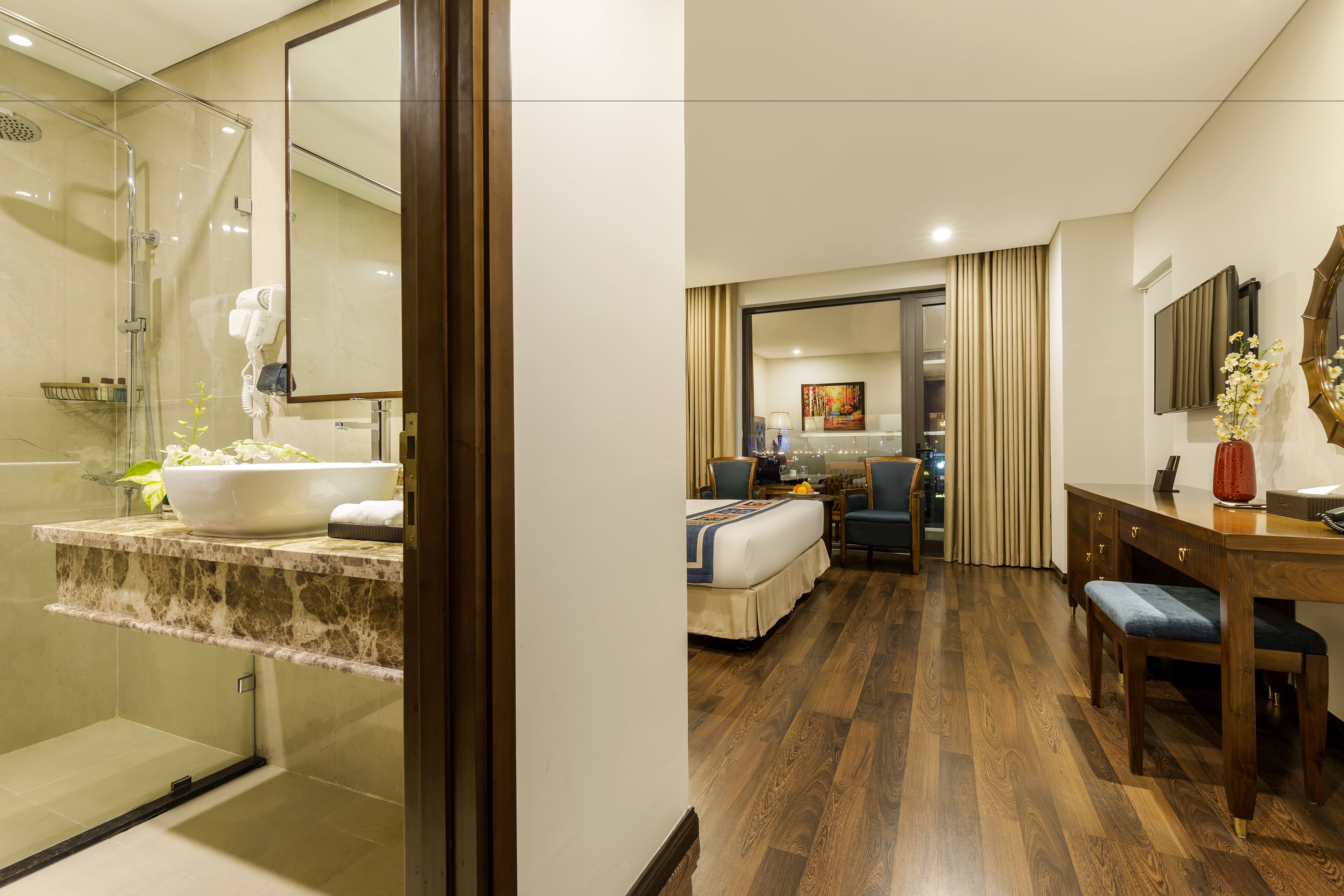 superior double room, balcony | bathroom | free toiletries, hair dryer, slippers, towels