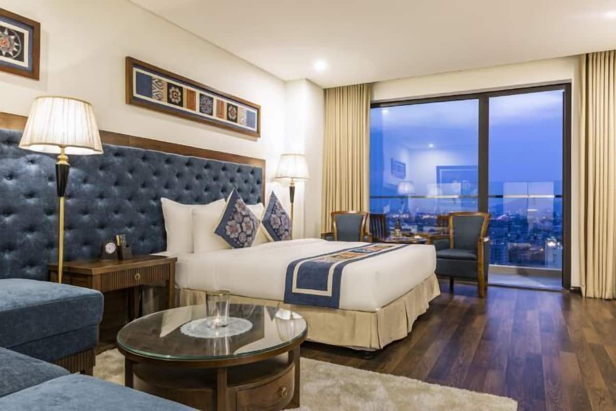 Ropa de cama de alta calidad y minibar