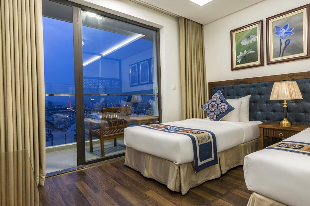 Premium bedding, minibar, in-room safe, blackout curtains