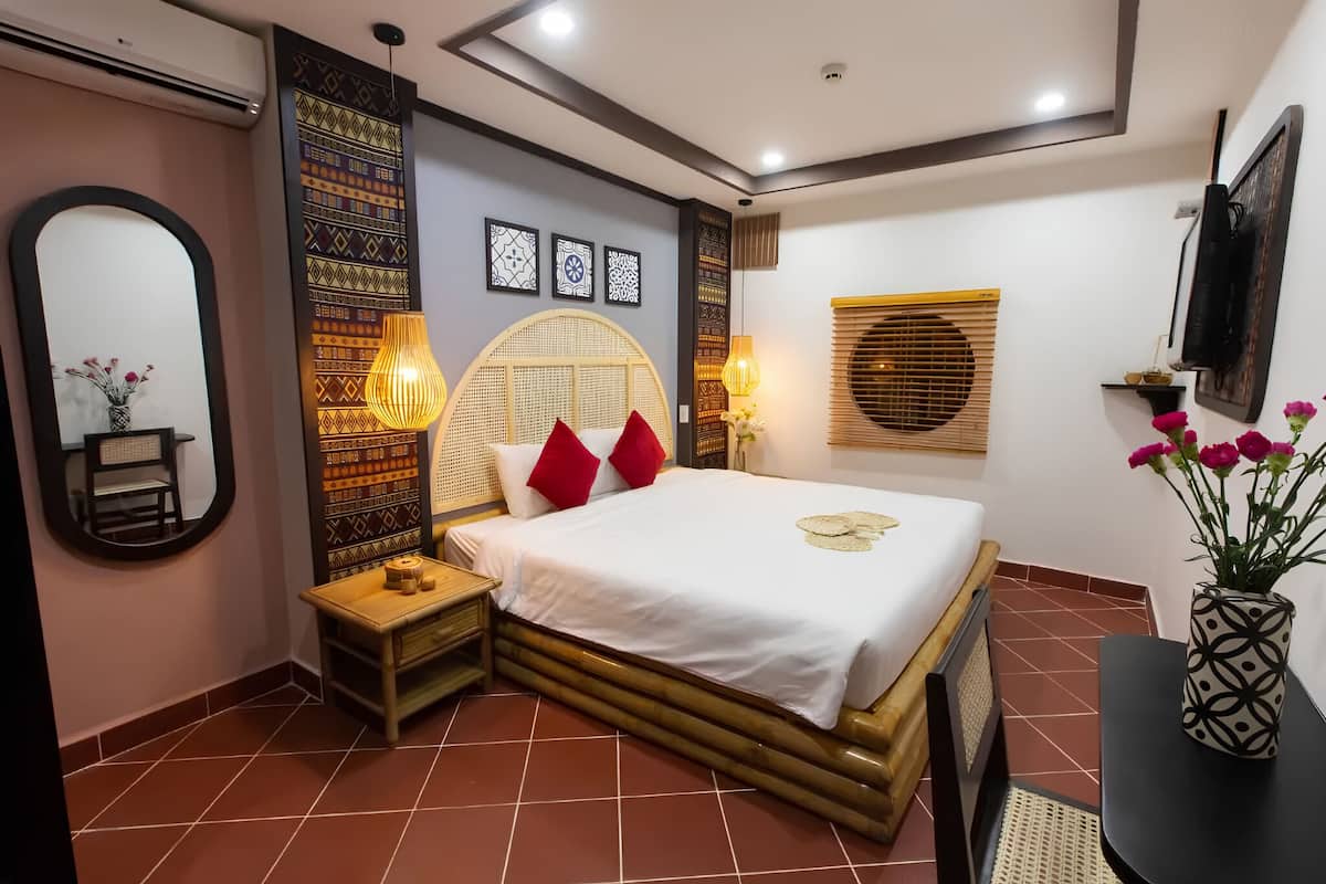 Superior Double Room | City view