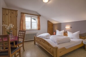 3 habitaciones, wifi gratis y ropa de cama