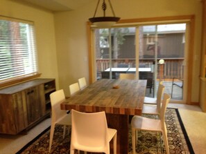 Dining - Hikers Delight And Mountain Fun For You and Your Family! (South Lake Tahoe)