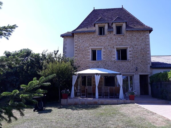 Exterior - Le Figuier - 10 people (Saint-Geyrac)