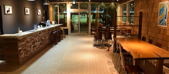 Noboribetsu Guest House AKA & AO - Hostel
