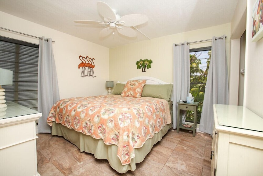 Direct Beachfront Gulf With Amazing Views - Longboat Key, FL