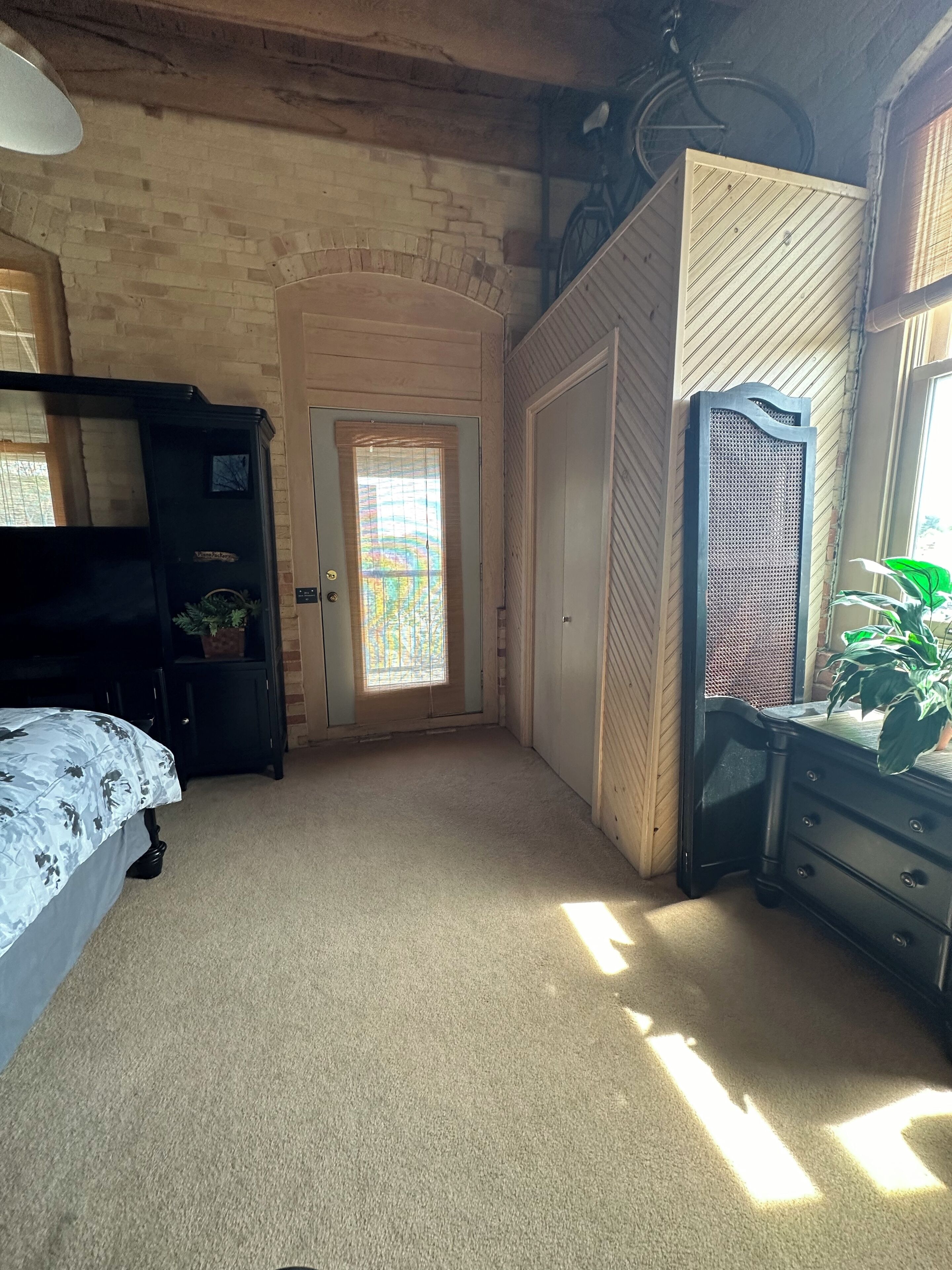 3 chambres, fer et planche à repasser, Wi-Fi, draps fournis