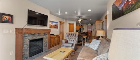 TV, fireplace, DVD player