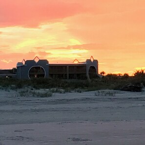 Exterior - Oceanfront - 3 Bedroom Renovated 1,800 sq ft. + Huge Balcony -  Casual Elegance (St. Augustine Beach)