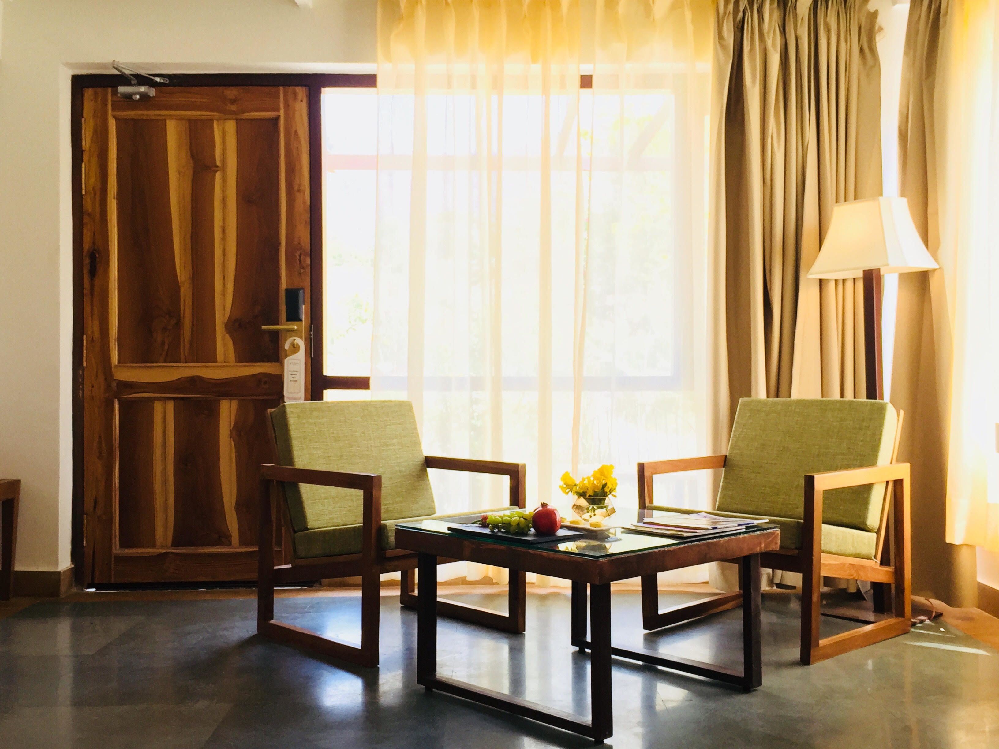 Televisión de pantalla plana de 40 pulgadas con canales por cable 