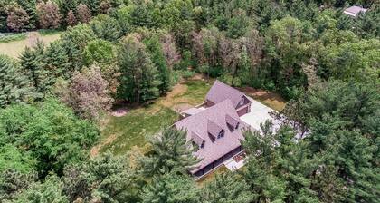 Immense Maison Dans Paisible, Privé, Nature