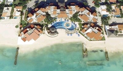 Beach Condo, Playa Del Carmen, Mexico, Spectacular Ocean View! 333E