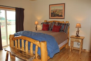 3 bedrooms, iron/ironing board, travel crib, free WiFi